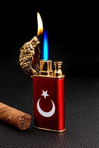 Tasarım çakmaklar
