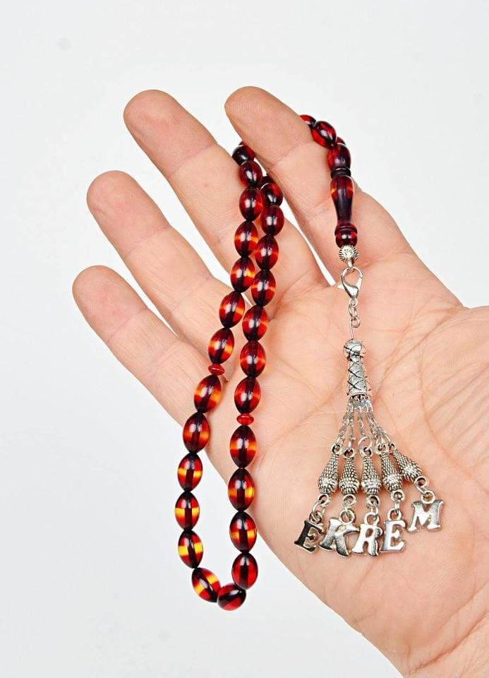 ÜÇ BOYUTLU SÜRMELİ İSİM PÜSKÜLLÜ TASARIM TESPİH