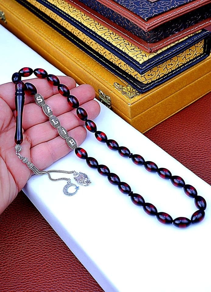 KIRMIZI SÜRMELİ İSİM PÜSKÜLLÜ TASARIM TESPİH