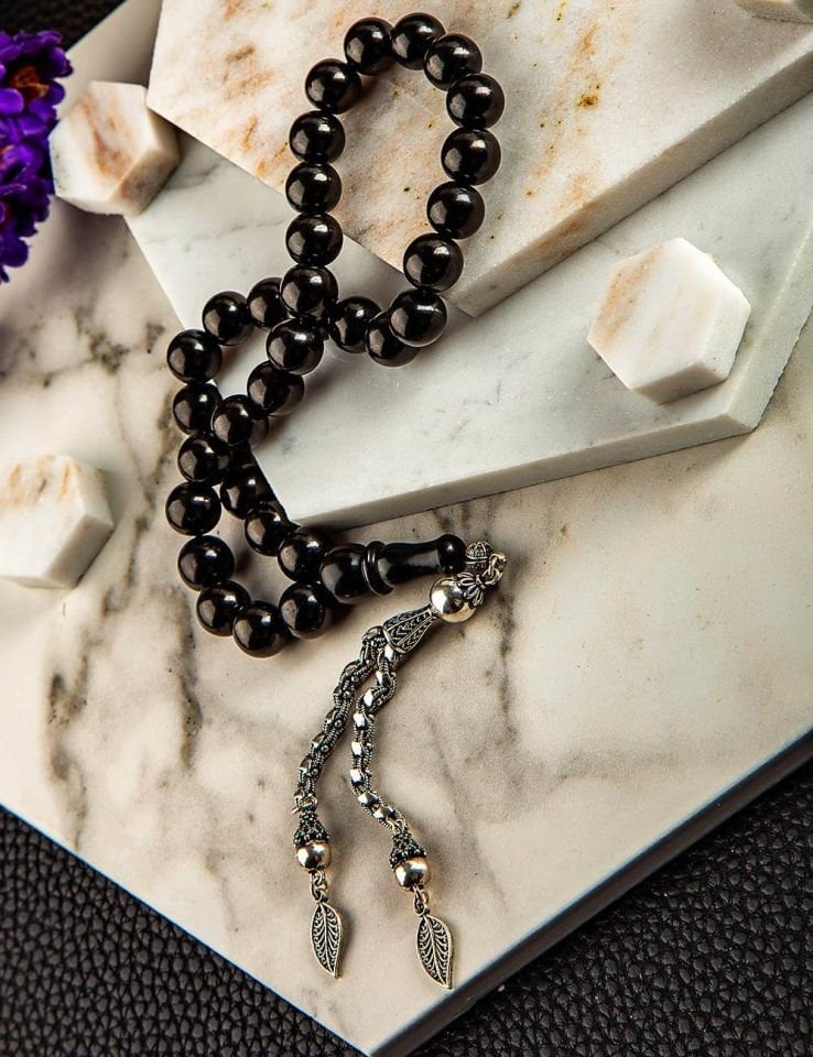 OLTU TAŞI KİŞİYE ÖZEL GÜMÜŞ PÜSKÜLLÜ TASARIM TESPİH