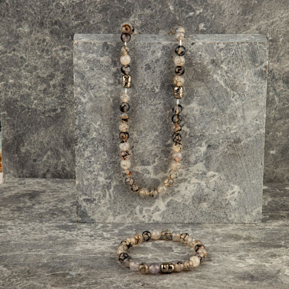 BEYAZ AKİK TAŞI BİLEKLİK OLAN KOLYE