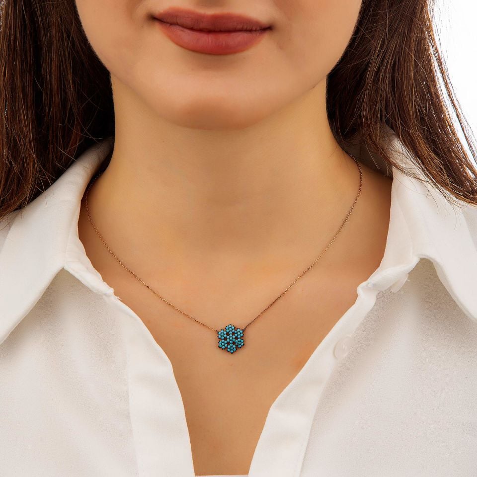 FİRUZE TAŞLI KAR TANESİ BAYAN  GÜMÜŞ KOLYE