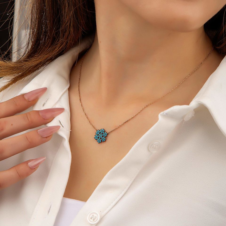 FİRUZE TAŞLI KAR TANESİ BAYAN  GÜMÜŞ KOLYE