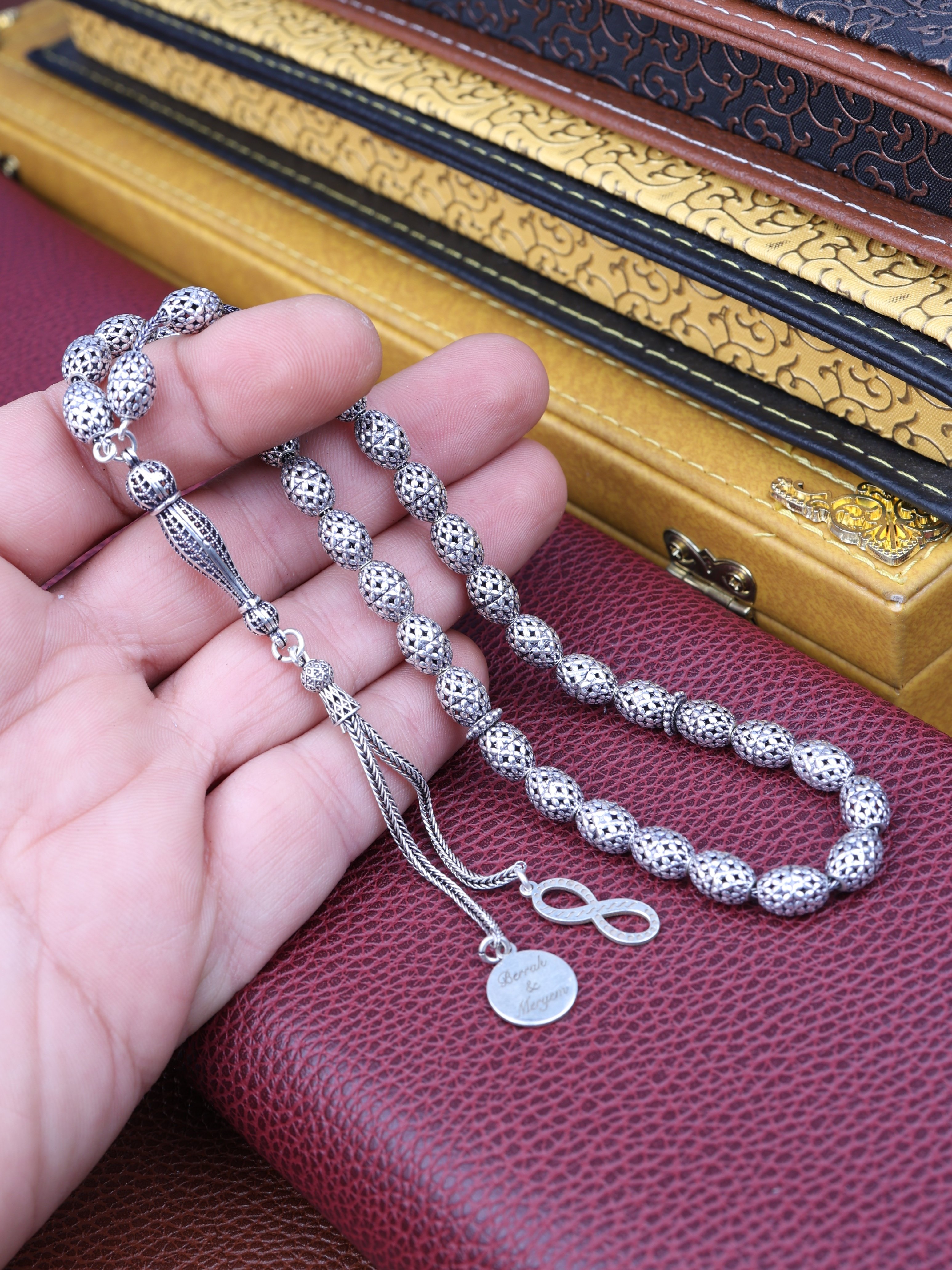 KİŞİYE ÖZEL  İSİMLİ KOMPLE 925 AYAR GÜMÜŞ TESPİH