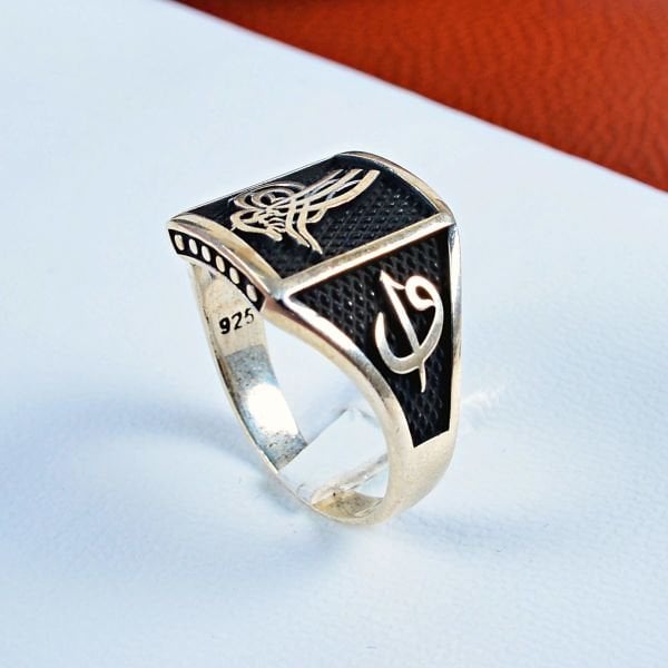 TUĞRA VE ELİF VAV DETAYLI GÜMÜŞ ERKEK YÜZÜĞÜ