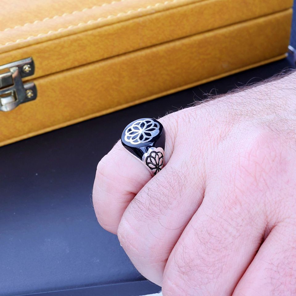 MİNELİ  925 AYAR GÜMÜŞ YÜZÜK 2