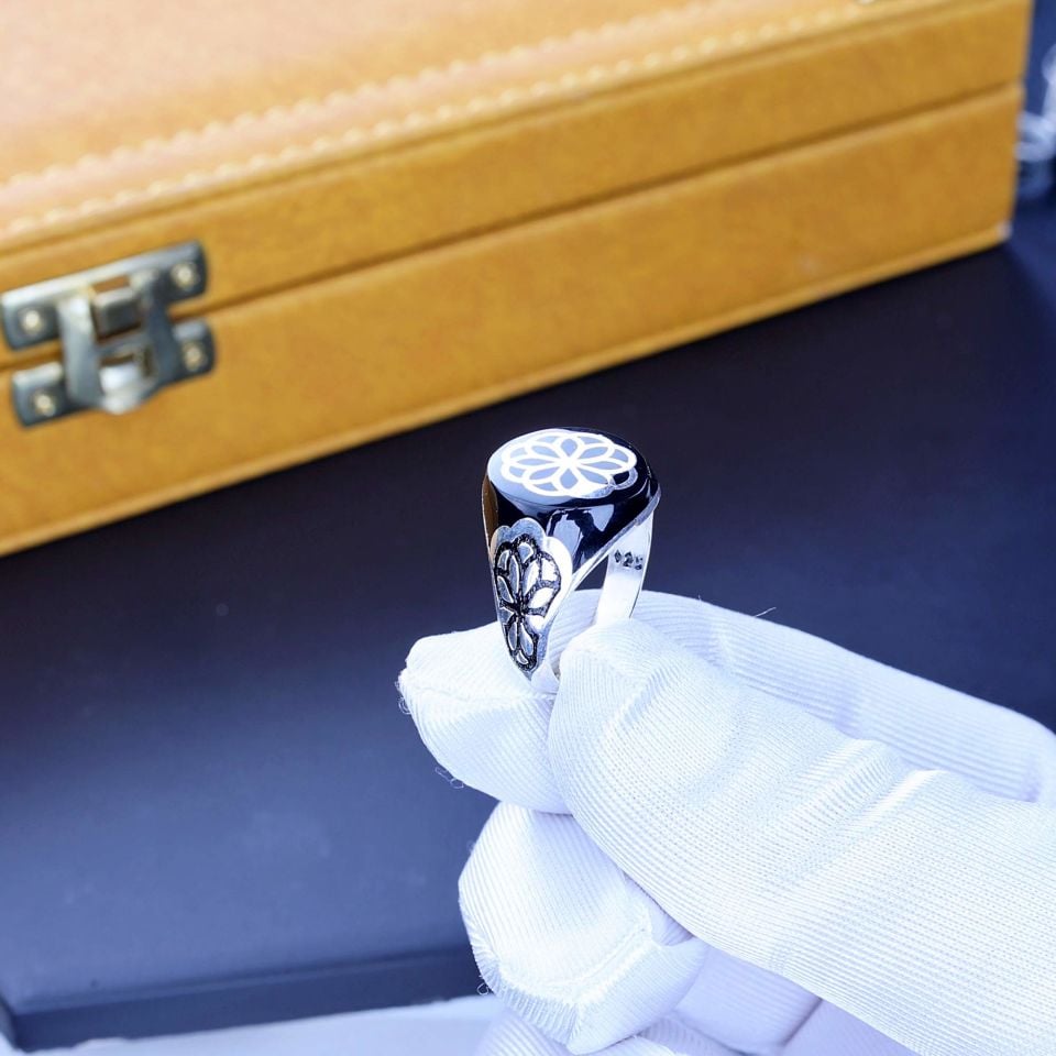 MİNELİ  925 AYAR GÜMÜŞ YÜZÜK 2