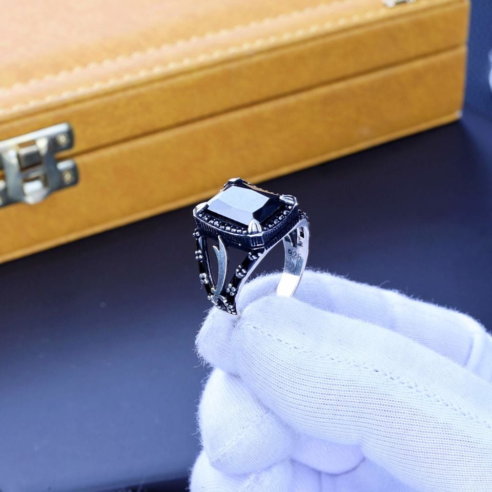 ZÜLFİKAR MODEL 925 AYAR GÜMÜŞ YÜZÜK 9