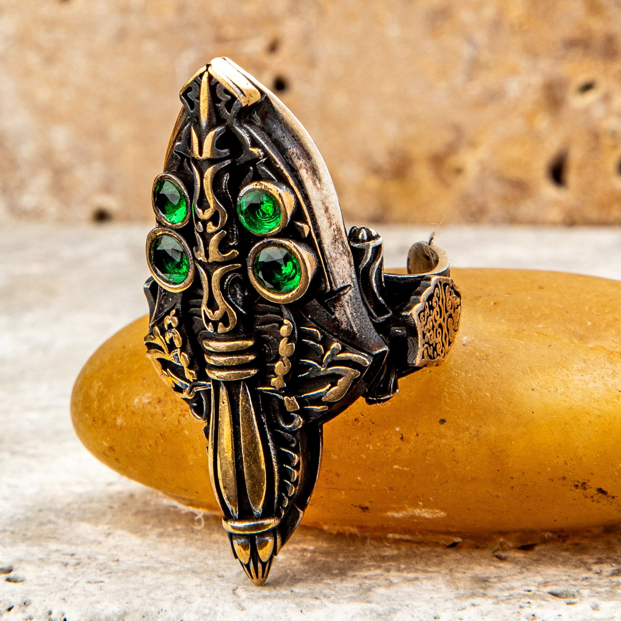 ZİHKİR MODEL  TAŞLI 925 AYAR GÜMÜŞ YÜZÜK 8