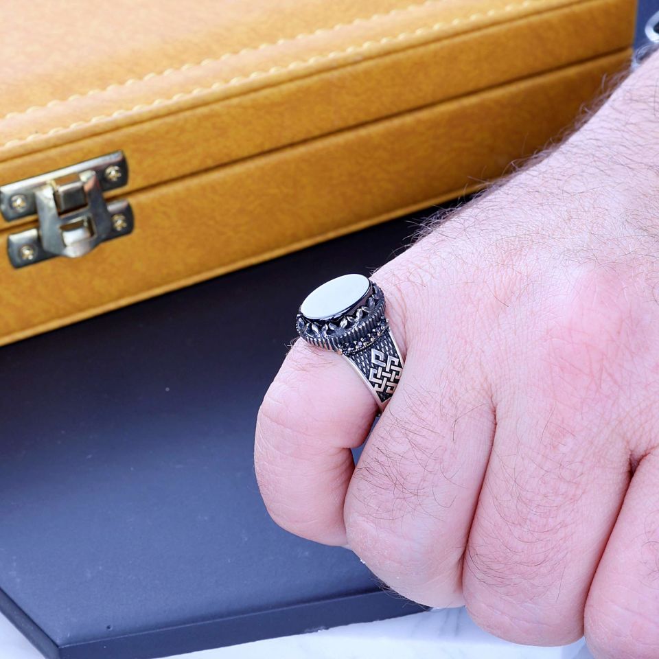 ZİRKON TAŞLI 925 AYAR GÜMÜŞ YÜZÜK 18