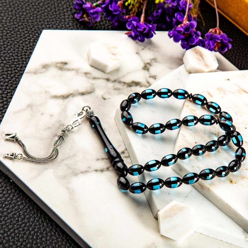 LACİVERT SÜRMELİ GÜMÜŞ PÜSKÜLLÜ İSİME ÖZEL TESPİH